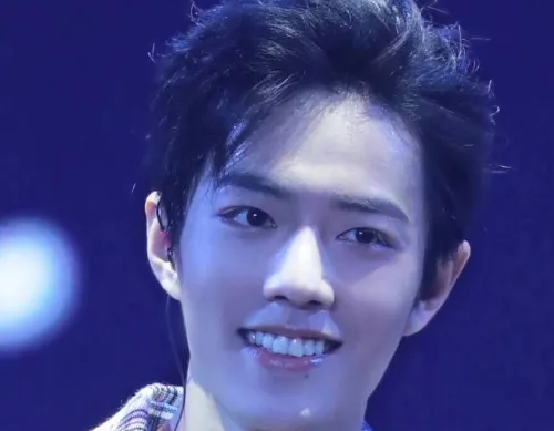 『关晓彤』下期《快本》准备放大招,不仅请来了关晓彤,还有备受争议的他