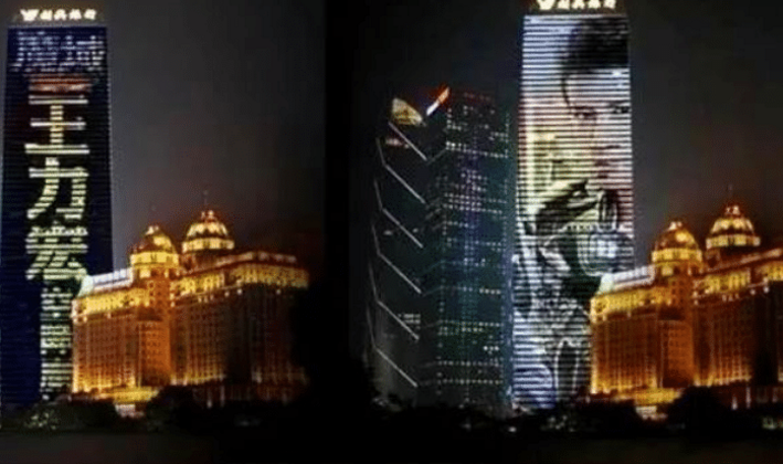 #王力宏#有种“打脸”叫娃哈哈，曾嫌弃王力宏太老没人气，如今新代言各大城市霸屏