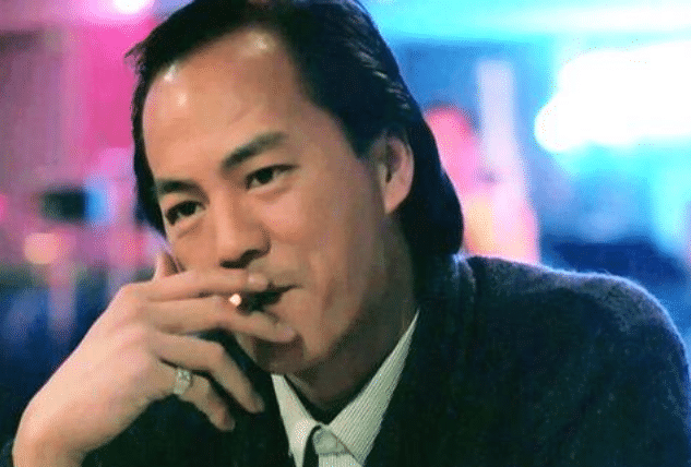 狄龙|73岁狄龙一家近照，隐藏了39年的儿子，原来是我们熟悉的他