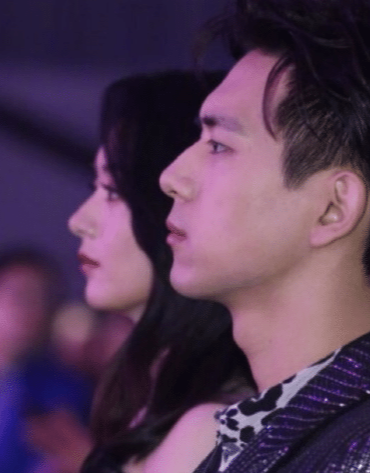 李现■女明星长相有多重要? 当李现被刘亦菲赵丽颖夹着坐, 看眼神就懂了