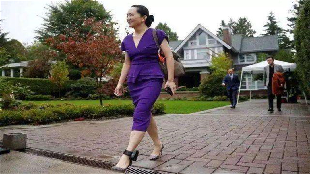 【任正非】绝不向美国屈服！任正非强硬表态，即便“牺牲”女儿也在所不惜