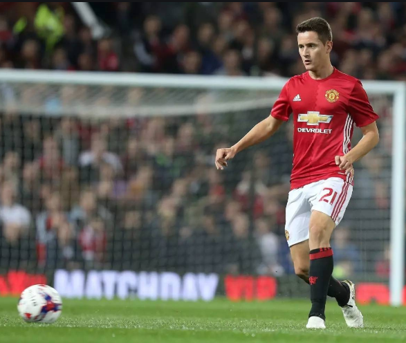 「曼联」赫雷拉：这3名曼联球员具有C罗的潜力