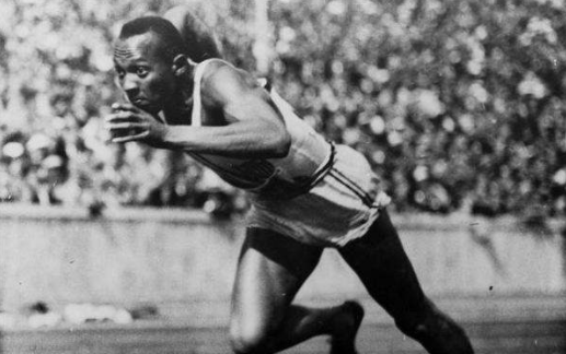 「特朗普」噩耗！短跑传奇去世，曾11次打破世界纪录+奥运三金，世界田联悼念