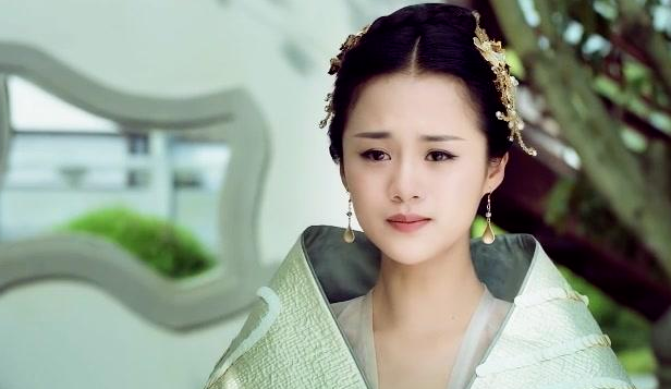 三生三世：同样是天孙，为何天君对他们的态度却是天差地别？