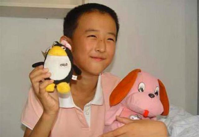 张炘炀|那个13岁读研16岁读博，逼父母在北京买房的“神童”，如今咋样了