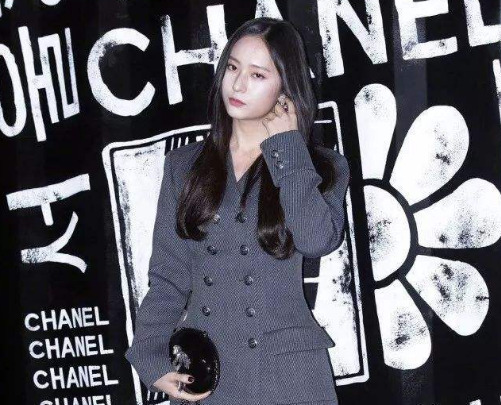 【】一眼看透领导，这还真不是一件容易的事，我们该如何一眼看透领导？