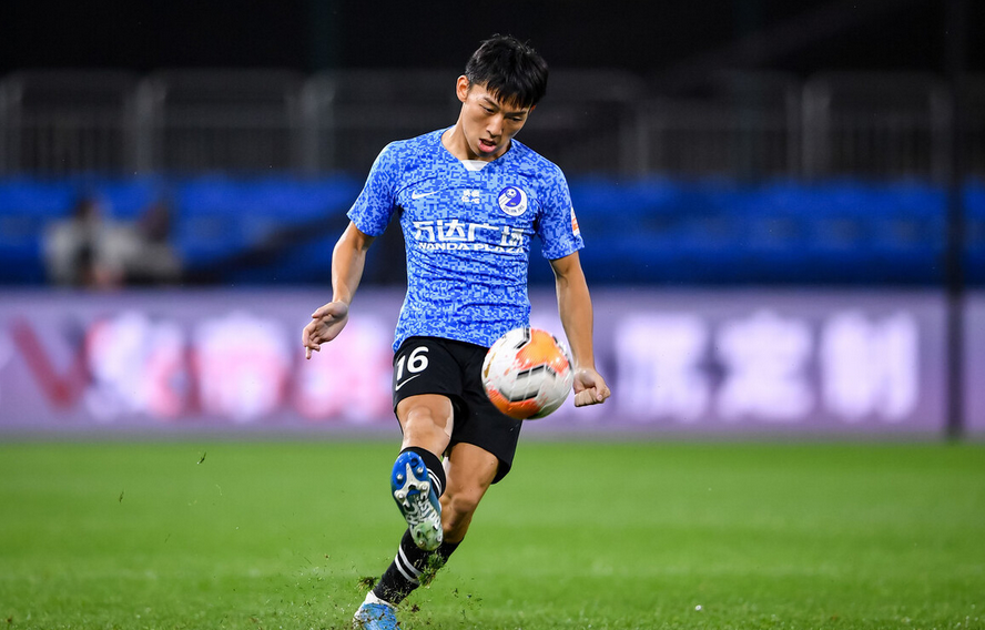 大连|决战申花！大连人首发11人轮换：天才+4大饼王齐压阵，5外援重聚