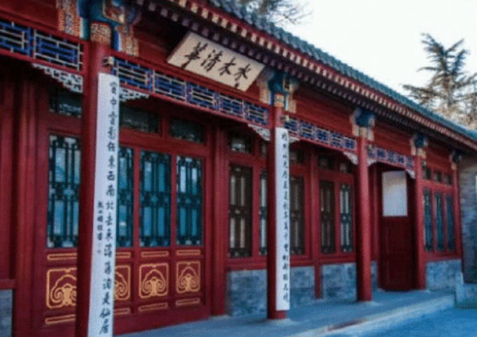 「清华大学」有种“土豪”叫清华的粉笔，被称粉笔界“爱马仕”，看到实体：金钱的味道