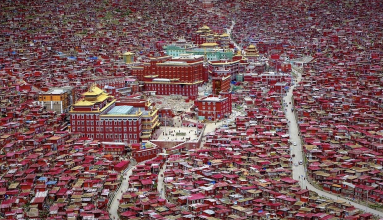 色达|西藏色达,灵魂深处最干净的归属