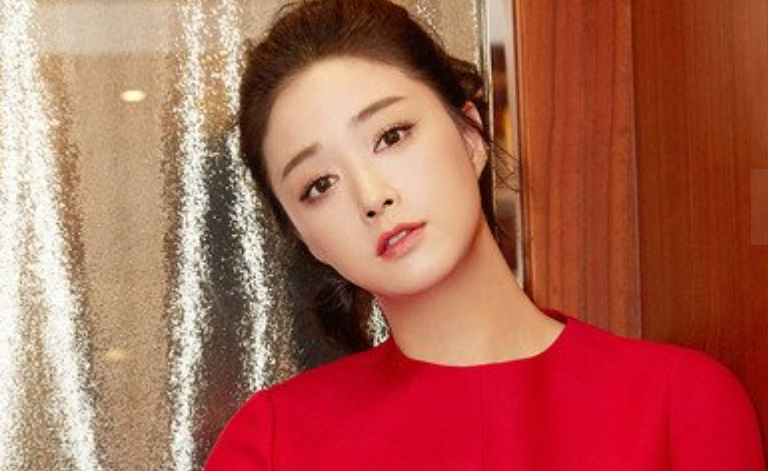 刘涛|和刘涛闹翻,被孙俪婉拒,如今却成为娱乐圈“最干净”的女明星