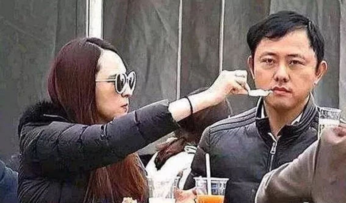 吴佩慈|遭排挤？娱记曝纪晓波因负债家底基本赔光，吴佩慈还被踢出名媛圈