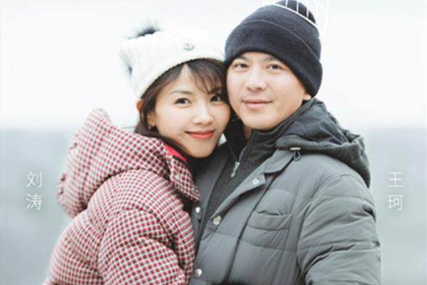 刘涛@刘涛复出5年还四亿,她比刘涛更厉害,老公欠债12亿复出一周还清
