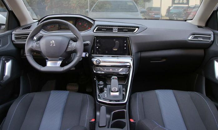 【SUV】标致308这辆车到底怎么样？车主忍不住说了一句大实话！