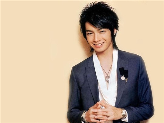 吴尊:15年后再看飞轮海:吴尊、汪东城、炎亚纶、辰亦儒差距为何这么大呢