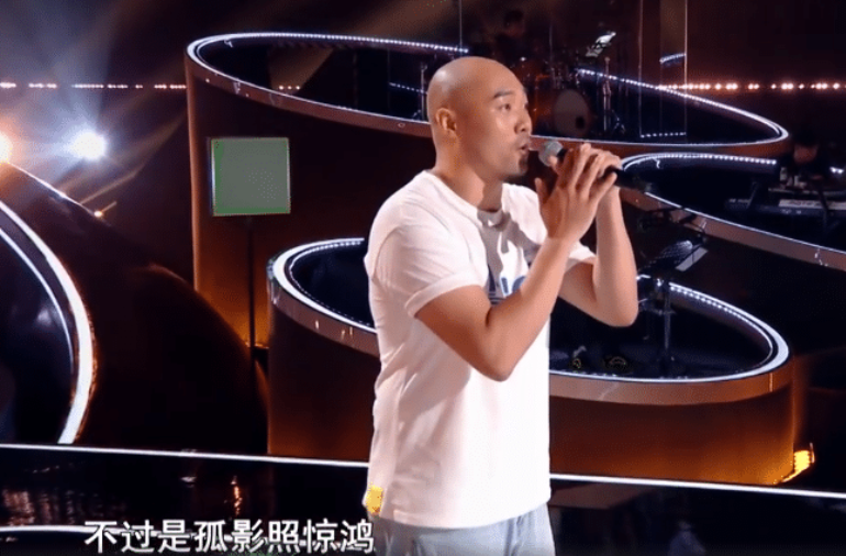 李代沫|李代沫“改头换面”再登《好声音》，但一开口，就被识破：不是本人