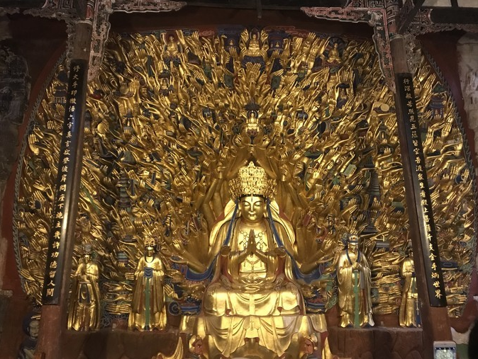 颜夕趣史|重庆工人修缮800年前观音像，意外触发机关，收获意外惊喜