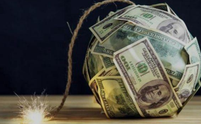 特朗普|特朗普心疼要“崩”了！中国人大量抛售美国房产，释放什么信号？