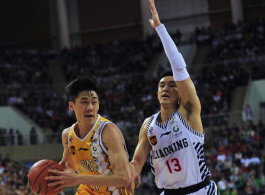 刘铮|CBA抢人大战即将开始,第一位球星已经出现,会花落谁家?