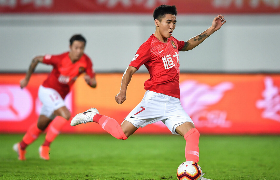 中超|决战！中超16队官方大名单已确认，14大外援离队恒大领衔5队维稳