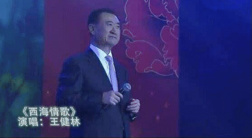 王思聪|王思聪永不会黑的6位明星，前四位是因为爱，最后一位是实在不敢！
