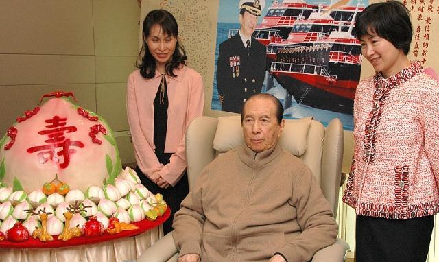 [何鸿燊]“赌王”何鸿燊家财万贯，可为什么上不了富豪榜，其背后的真相令人感叹！