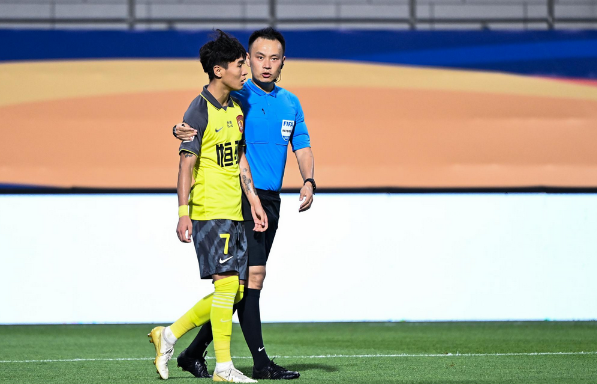 广州恒大|2归化缺席！恒大今日首发11人浮现：宝塔领衔，6人大轮换重组豪阵