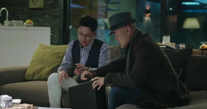 「北江」唐洪在柜台支钱，在某种意义上王柏林是知道的，从这些地方可以看出来！