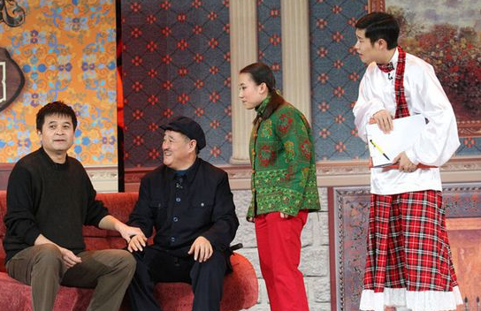 赵本山|她22岁被赵本山带上春晚，成名后开百万路虎，抛弃丈夫儿子