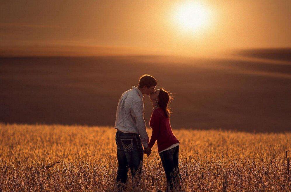 []这个月，开启燥热模式，桃花盛开，再遇良缘，这四个星座桃花运将近