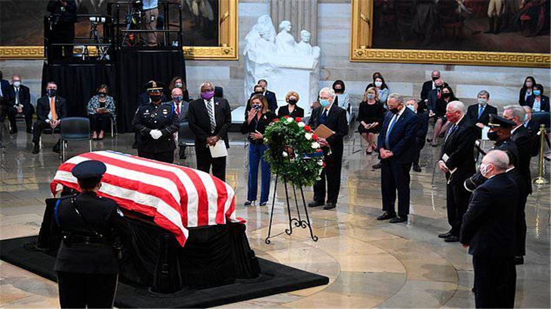 美国|7月30日,美国发生了一件大事,克林顿、小布什、奥巴马全部出动