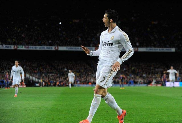 皇家马德里|皇马不卖贝尔卖C罗，原因竟然是这个：没人想买这样的大圣！