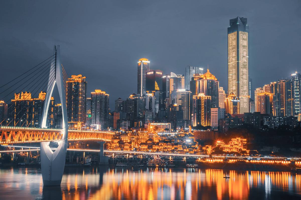 山城▲想要看夜景就来这几座城市，去过的都赞不绝口，最美夜景名副其实