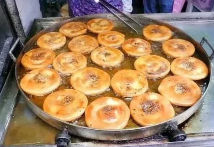 「饺子」减肥的你，宁愿大口吃肉，也不要去碰这3种主食！