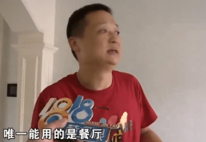 |家里装了6台空调，全家却只能睡客厅！美的售后：找我们没用！