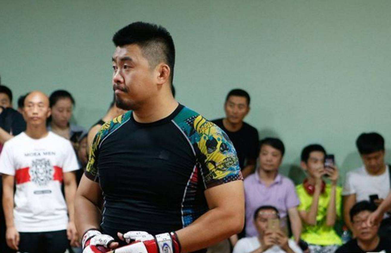 [李景亮]格斗狂人徐晓冬：我支持死神方便，李景亮是无底线炒作