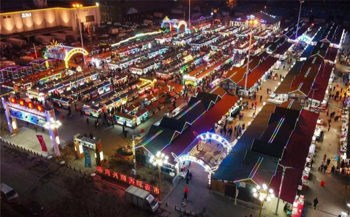 「」地摊将会“代替”商铺?马云:现在看不起,未来想进都来不及!