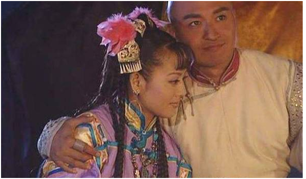 「孝庄」孝庄为何不愿与皇太极合葬，暗示与多尔衮关系