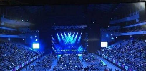 「演唱会」音乐教父出道47年终谢幕，演唱会无人问津，这个时代究竟怎么了？