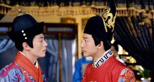 #朱祁钰#“土木堡之变”后朱祁钰继位，在位八年为何轻易被朱祁镇推翻