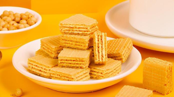 |大润发货架的“尴尬”零食，明明便宜好吃却无人问津，导购：不识货
