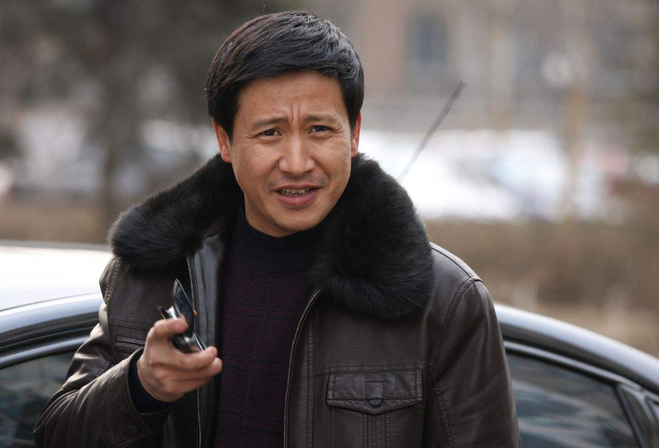 演艺圈:他俩是同名同姓的老戏骨,一个在香港一个在内地,你认识他们吗?