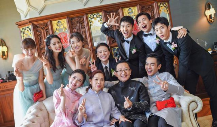 唐艺昕：?张若昀唐艺昕婚照爆出，网友：“李沁太可怜了”