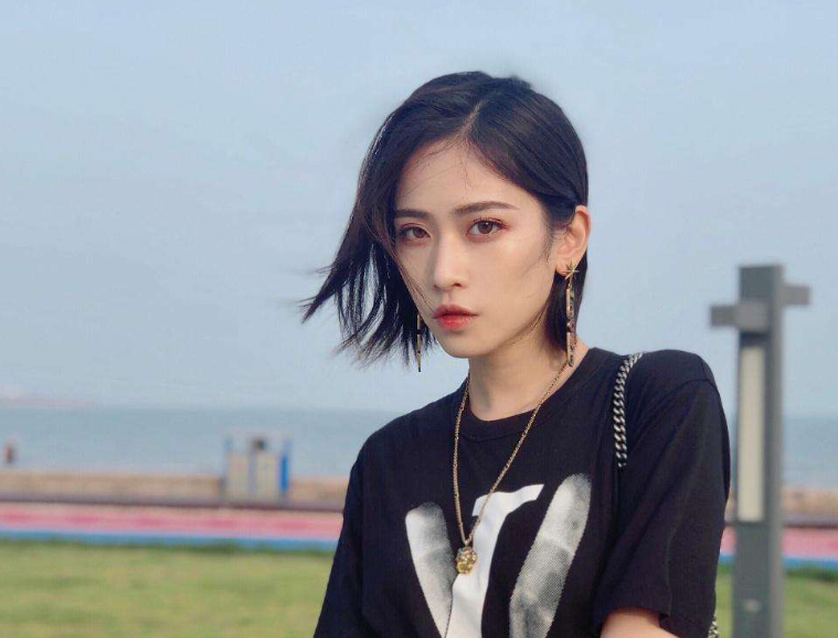 |这才是真正的“女扮男装”，成功让观众雌雄难辨，最后一个最经典