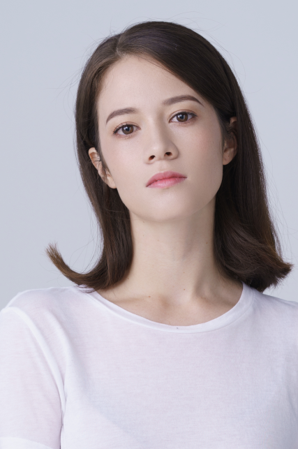 吴京|当年一个背叛吴京, 一个救急《战狼2》, 现在都混成什么样了?