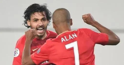 『国足』归化全部到位，国足实力在亚洲能排第几？