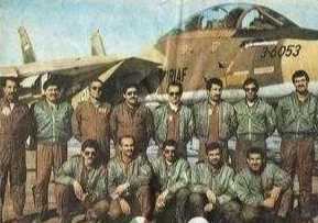 [萨达姆]伊拉克战争时，萨达姆为什么会将其强大的空军战机全部埋葬，弃而不用？