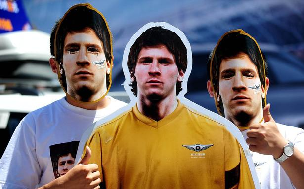 「梅西」他并不在乎薪水，只想回归巴萨，但三个缺点说明他无法接班梅西！