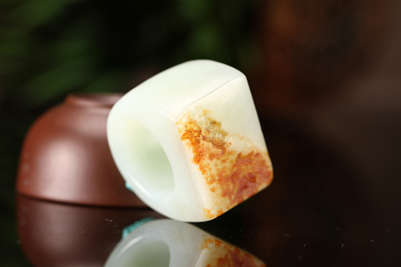 桃核|籽料的“黑心窗”，坑害众多藏友，行家也会走眼！