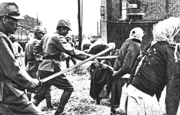 大屠杀：南京大屠杀时，日本鬼子究竟残忍到什么程度？逼迫老妇表演？