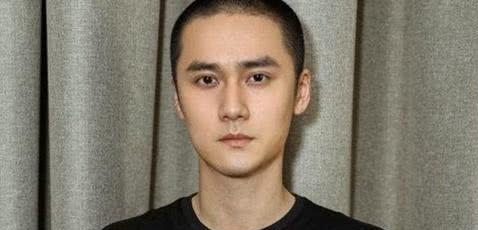 蒋劲夫■蒋劲夫监狱生活曝光, 吃寿司玩健身, 生活过得比普通人都要好